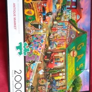 2000 piece Buffalo puzzle